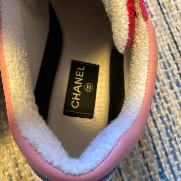 CHANEL TRAINER SIZE 41 - Picture 5 of 7